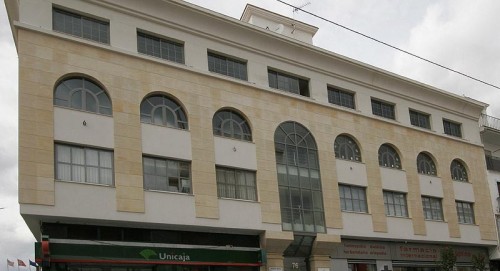 Clinica Del Rio en San Pedro de Alcántara - Edificio