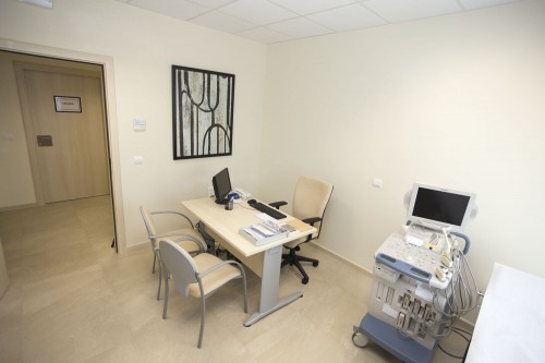 Consulta de urología en Estepona. Vista general.