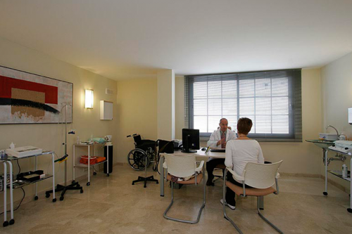 Clínica privada y Médicos en San Pedro de Alcántara, Marbella, Estepona